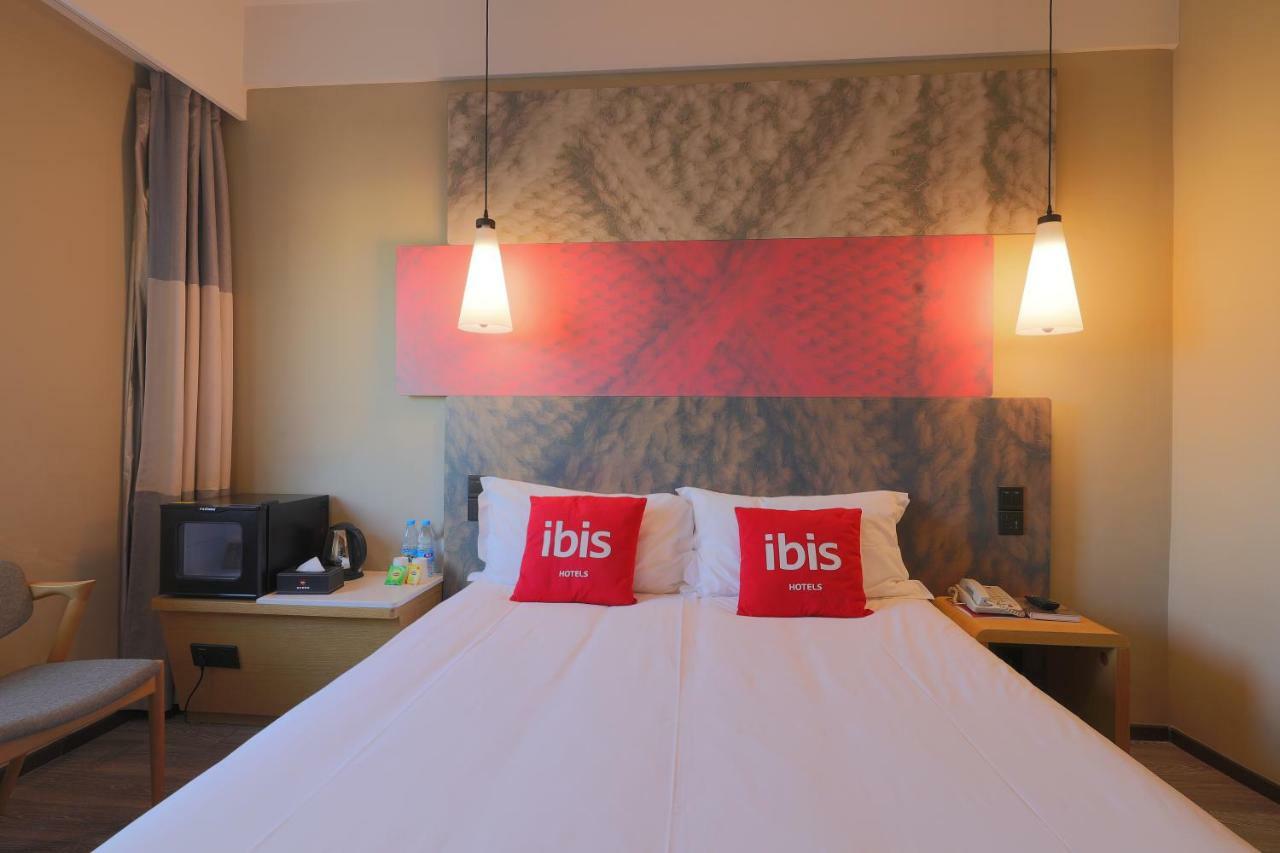 Hotel Ibis Qingdao Ningxia Road Extérieur photo