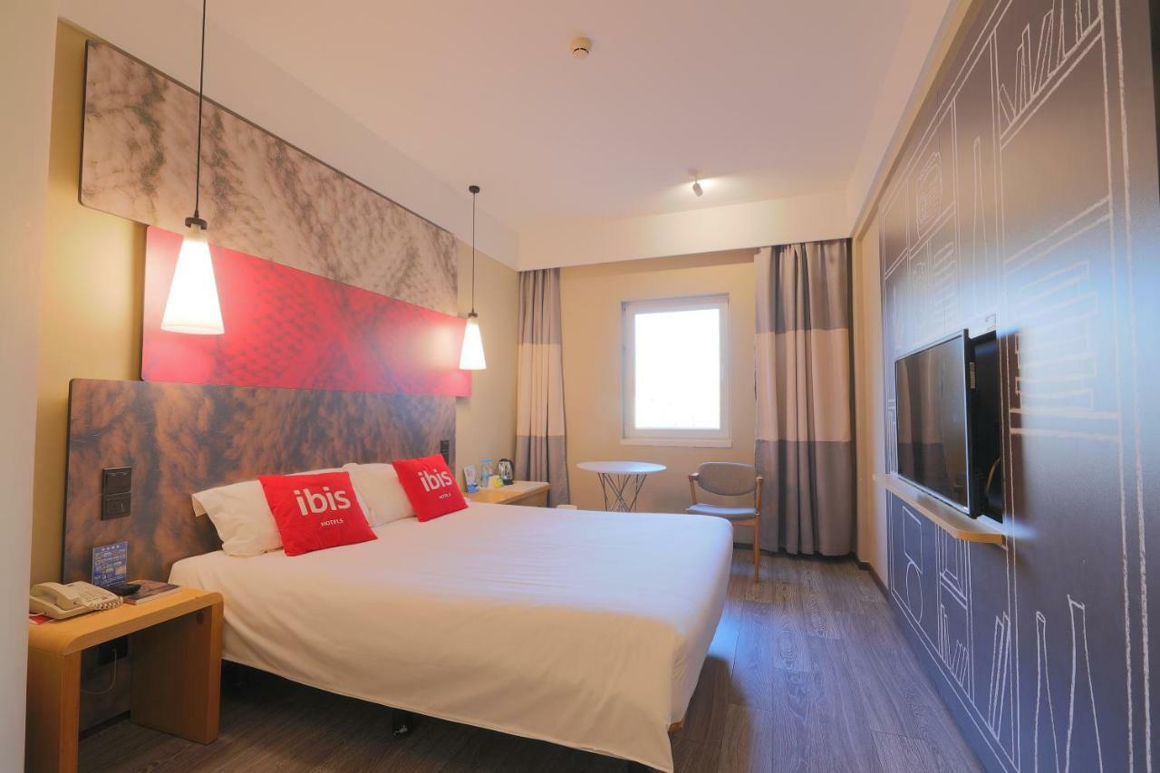 Hotel Ibis Qingdao Ningxia Road Extérieur photo