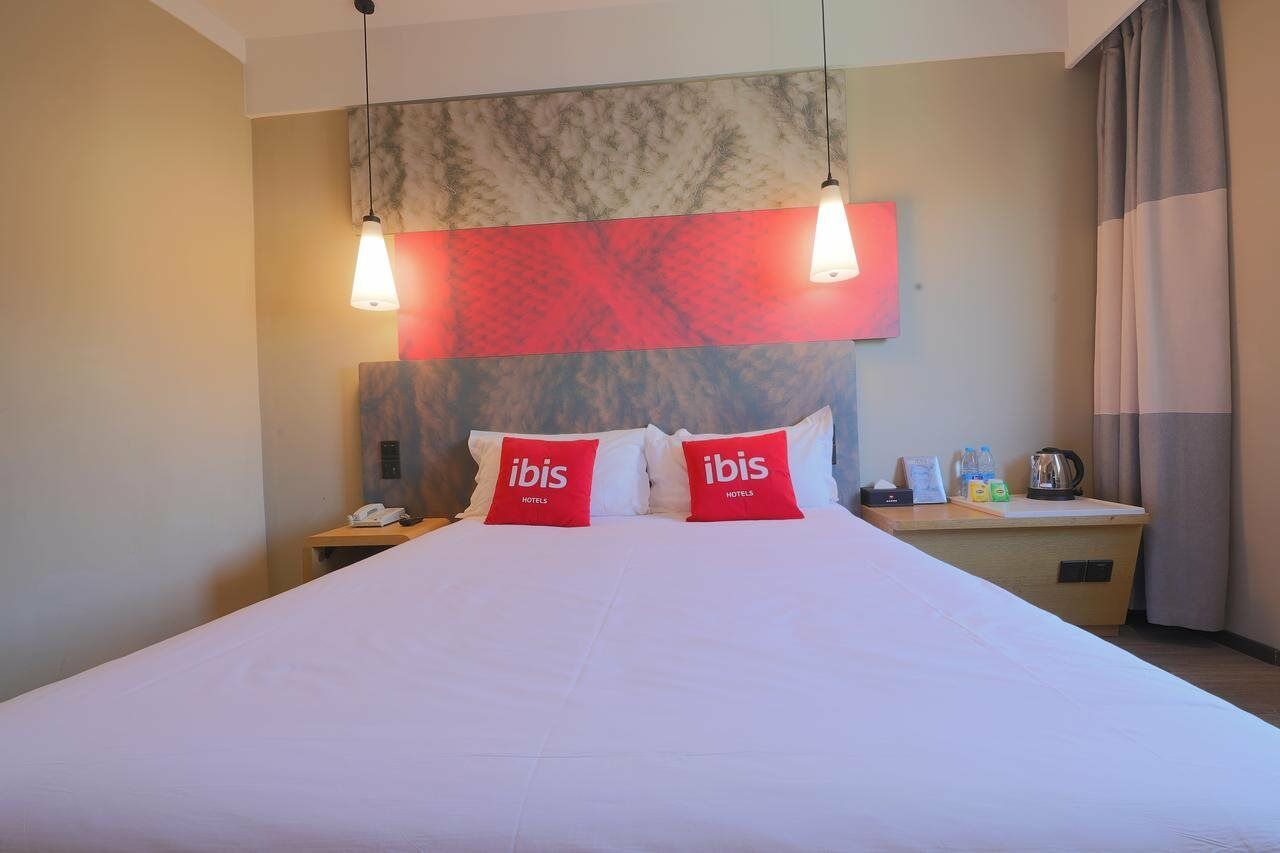 Hotel Ibis Qingdao Ningxia Road Extérieur photo